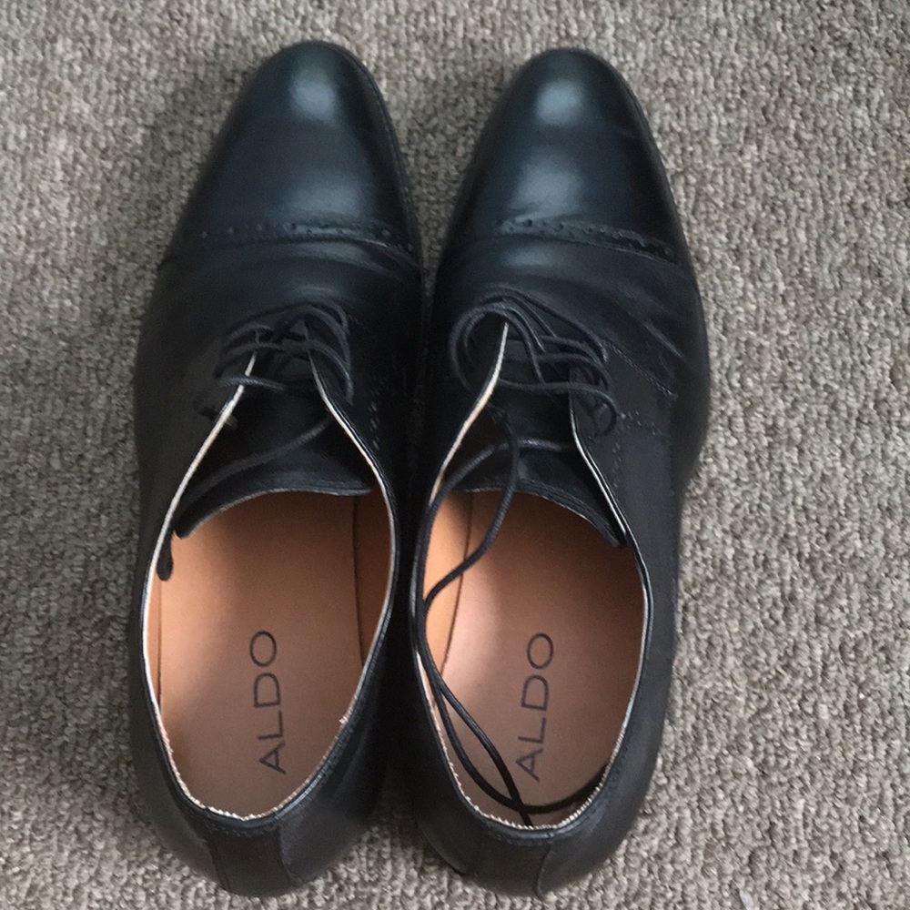 Ferro Aldo Cap Toe Lace-up Oxford Dress Shoes